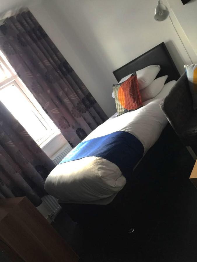 Park Crescent Hotel Manchester Extérieur photo